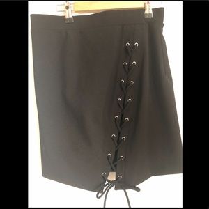 Black skirt with beautiful design.